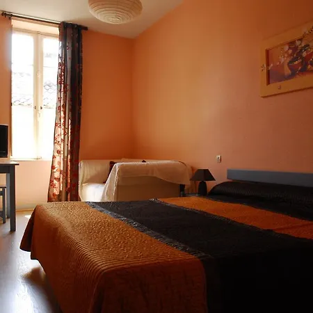 Hotel Le Belvedere De Belves